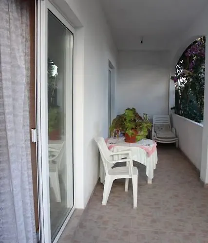 Apartment Valjan Trogir