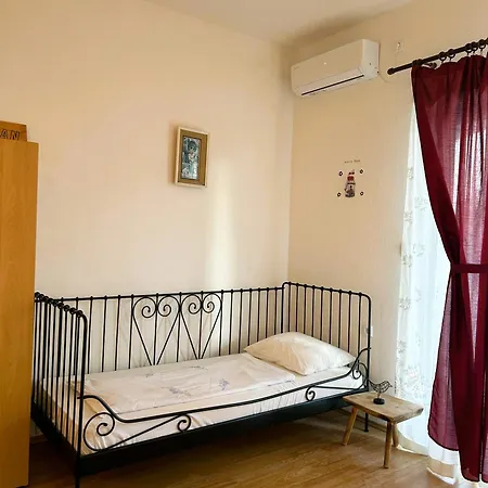 Valjan Apartment Trogir