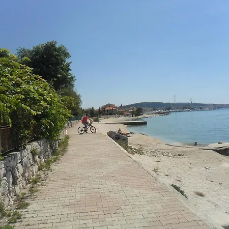 Apartamento Valjan Trogir